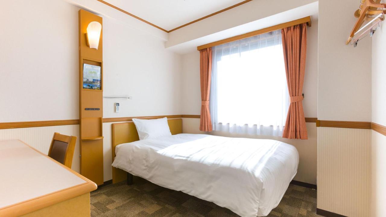 Toyoko Inn Osaka Hankyu Juso-Eki Nishi-Guchi No.1 Ngoại thất bức ảnh