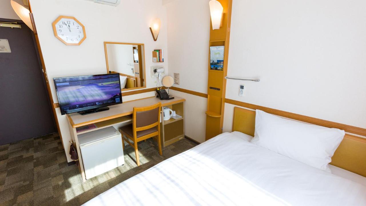 Toyoko Inn Osaka Hankyu Juso-Eki Nishi-Guchi No.1 Ngoại thất bức ảnh